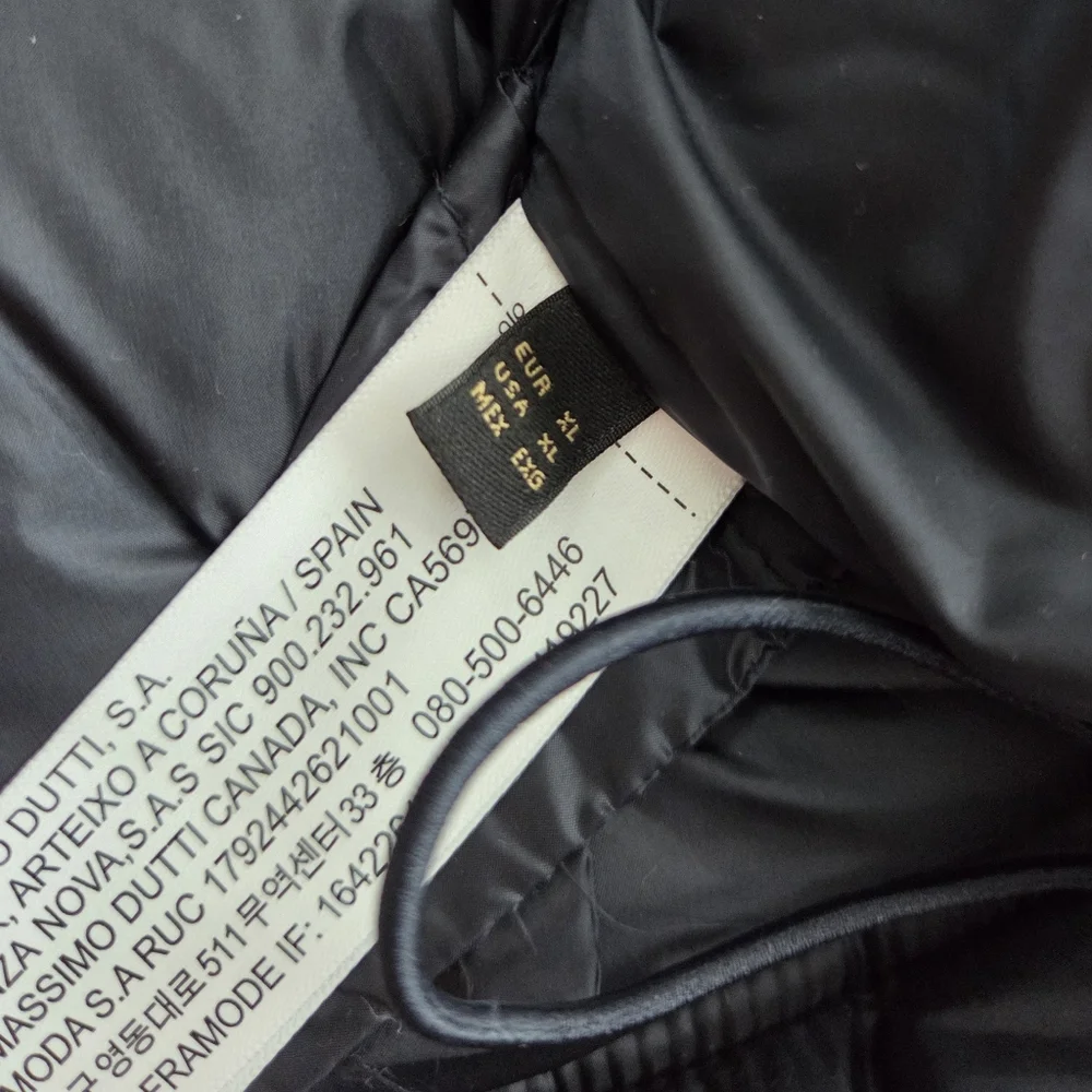 NWT - Massimo Dutti Women's Water Repellent Metallic Puffer Jacket - Size XL - Picture 13 of 15